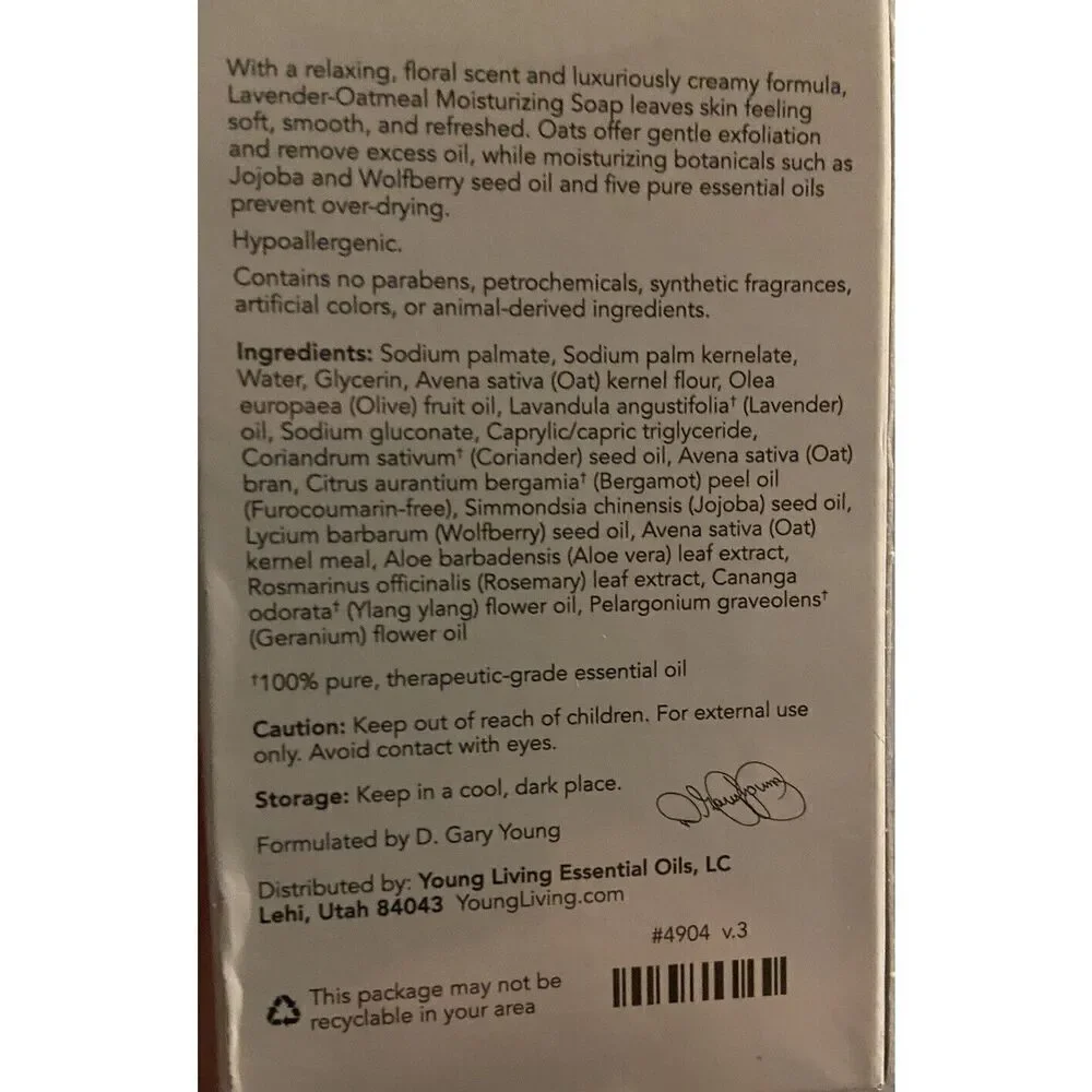 Young Living Essential Oils Moisturizing Soap‎ 3.5oz 100g, Lavender-Oatmeal